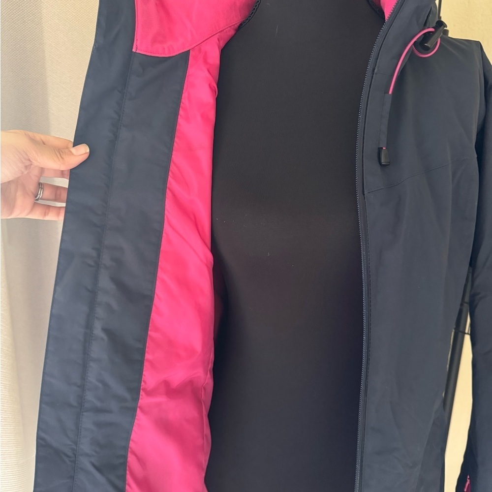 West Marine Demlara Waterproof Windproof Sailing Jacket Women’s Hooded Rain Coat - Picture 9 of 10